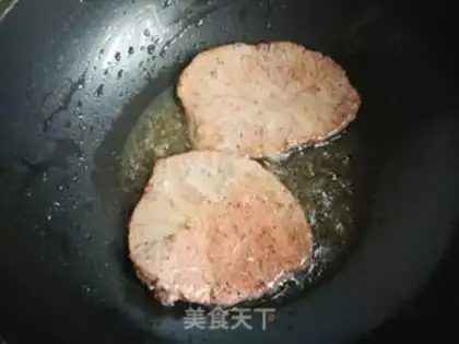 Make Black pepper steak step 2