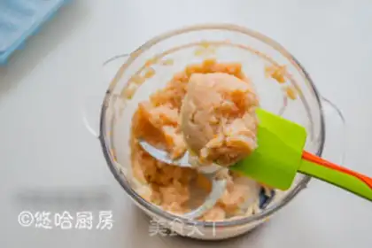 Make Milk curry chicken sausage step 3