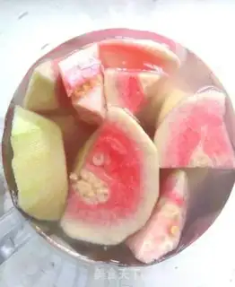 Make Old salt pomegranate juice step 1