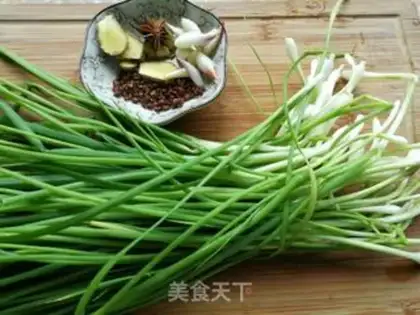 Make Onion noodles step 0