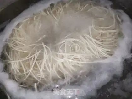Make Beef noodles step 5