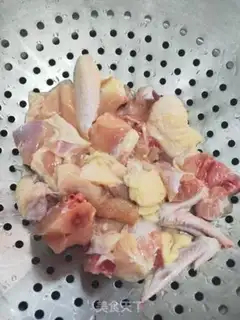 Make A red roasted chicken step 0