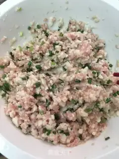Make A meat dumpling step 5