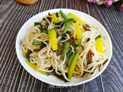 Make Onion noodles step 10