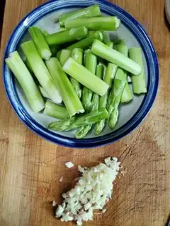 Make Garlic step 0
