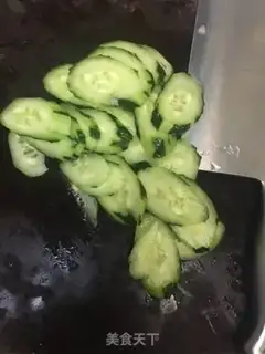 Make Egg ham and cucumber step 0