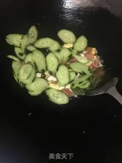 Make Egg ham and cucumber step 4