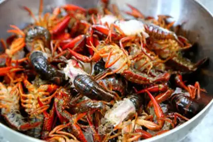 Make Garlic lobster step 7