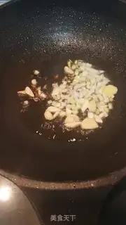 Make Yellow chicken step 4