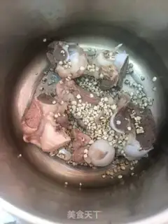 Make Pondmeal crotch bone soup step 2