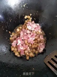 Make "Saffron bean bun." step 5