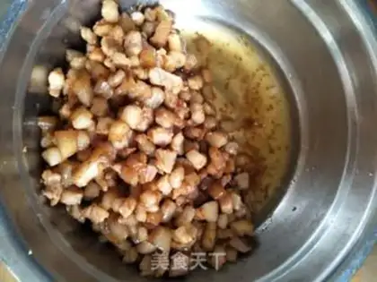 Make "Saffron bean bun." step 6
