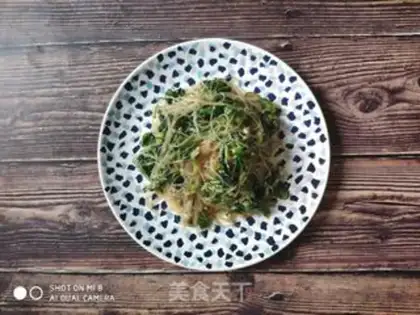 Make A spinach mix fan step 6