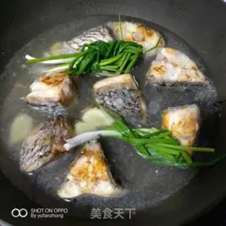 Make Tofu soup step 1