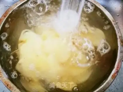 Make Spicy potato chips step 2