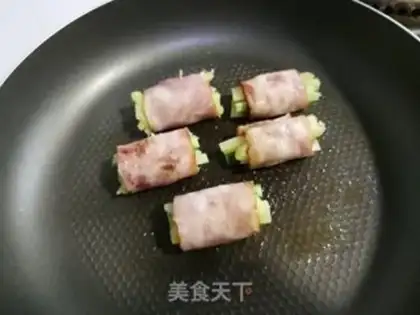 Make Bacon potato rolls step 6