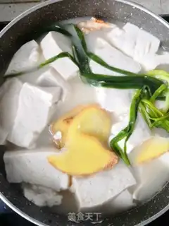 Make Spicy lobster step 2
