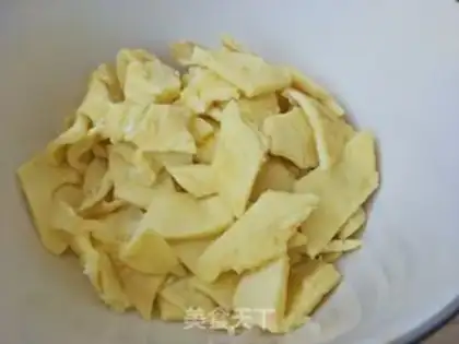 Make A silk egg step 4