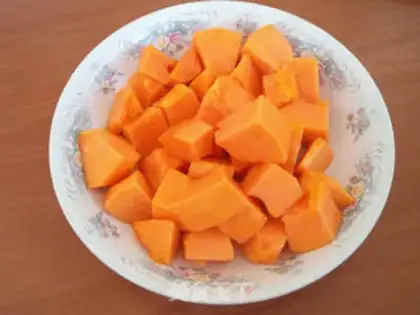 Make The papaya silver spoon step 4
