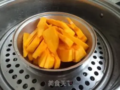 Make Pumpkin roses step 0