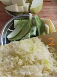 Make Piggy dumplings step 0