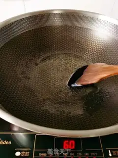 Make Crab mushrooms and fried meat step 4