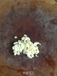 Make Garlic cabbage step 1