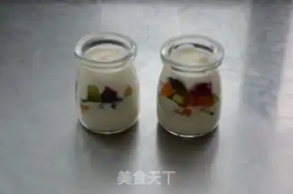 Make Yellow tarts and eggs step 2
