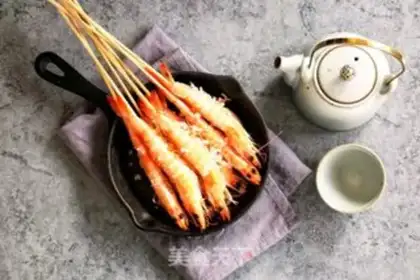 Make Sea salt roasted shrimp step 6