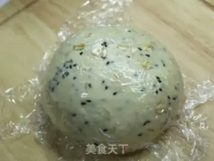Make Black sesame oatmeal bread step 4