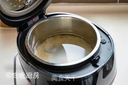 Make quinoa abalone congee step 2