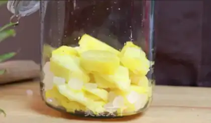 Make Pineapple step 1