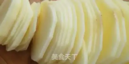 Make Spicy potato chips step 0