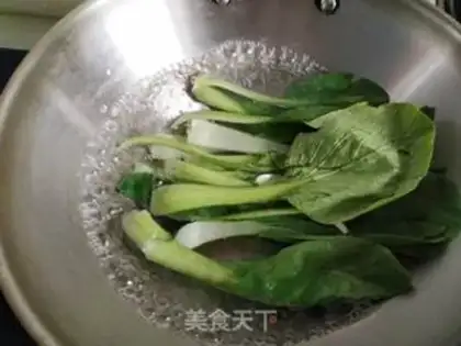 Make Oiled egg noodles step 13