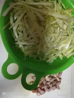 Make Ham sausage and yellow step 0