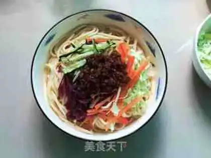 Make Meat and vegetable noodles step 7