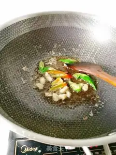 Make Scooby-poo-poo step 6