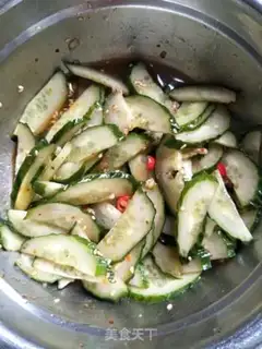 Make Piggy cucumbers step 5