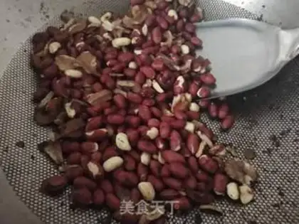 Make walnut peanuts step 0