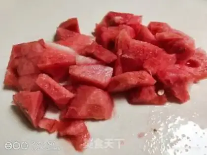 Make Ice melon juice step 1