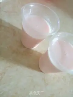 Make Strawberry pudding step 6