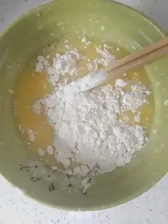 Make Egg bun step 4