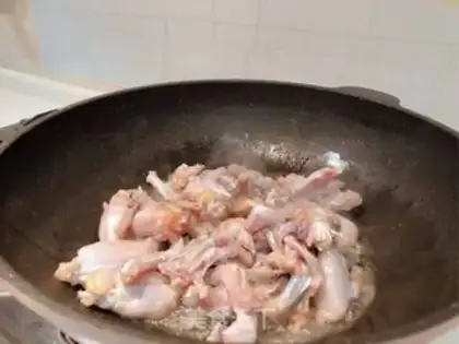 Make Spicy-dried ox frog step 3