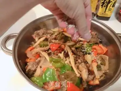Make Spicy-dried ox frog step 16