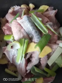 Make Coconut chicken soup step 1