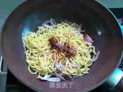 Make Shrimp noodles step 6