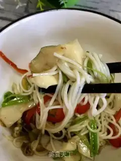 Make Flaming conch noodles step 25