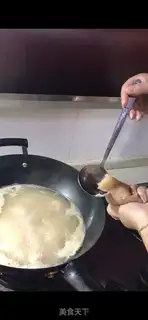 Make Shrimpballs and omelet soup step 9