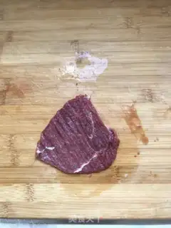 Make Homemade black pepper steak step 1