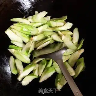 Make Mulli melon ball soup step 5